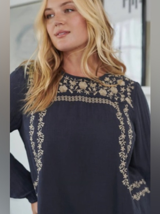 J. Jill Tops - J. Jill Embroidered Double Cloth Long Sleeve Tunic